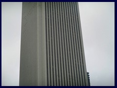 S Michigan Avenue 044 - Aon Center